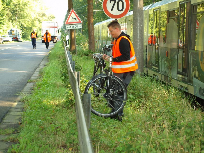 VU Radfahrer Strab Koeln Duennwald Berlinerstr Duennwalder Mauspfad P76.JPG